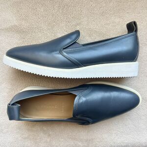 Everlane The Street Shoe  Blue Gray Leather Loafer Pointed Toe White Soles‎ 8.5